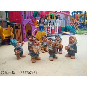 南寧卡通雕塑,廣西專(zhuān)業(yè)的玻璃鋼卡通雕塑制作商